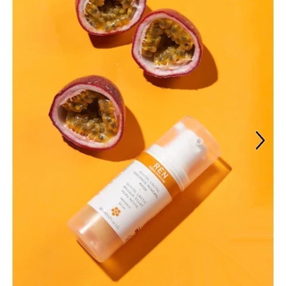 REN Clean Skincare Glycol Lactic Radiance Renewal Mask w/ AHA BNIB - Picture 1 of 11